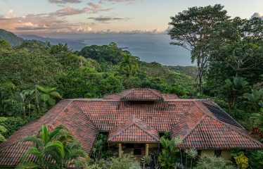 MAIN HOME AND GUEST CASITA WITH OCEAN VIEW  – 3.39 ACRES