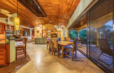 MAIN HOME AND GUEST CASITA WITH OCEAN VIEW  – 3.39 ACRES