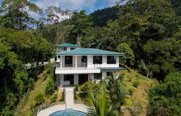 LUXURY HOME WITH GUEST HOUSE AND AMAZING OCEAN VIEWS – 3.33 ACRES