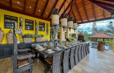 PREMIER LUXURY ESTATE RANCHO VILLA VERDE A FAMILY COMPOUND / BOUTIQUE HOTEL STYLE – 107.95 ACRES