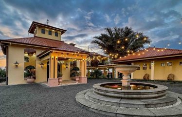 PREMIER LUXURY ESTATE RANCHO VILLA VERDE A FAMILY COMPOUND / BOUTIQUE HOTEL STYLE – 107.95 ACRES