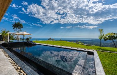 17 ACRES PROPERTY WITH HOME AND GUEST CASITA AND AMAZING OCEAN VIEWS