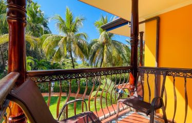 LUXURY BOUTIQUE HOTEL WITH OCEAN AND MOUNTAIN VIEWS- 26 ROOMS