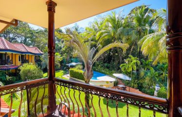 LUXURY BOUTIQUE HOTEL WITH OCEAN AND MOUNTAIN VIEWS- 26 ROOMS
