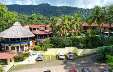 LUXURY BOUTIQUE HOTEL WITH OCEAN AND MOUNTAIN VIEWS- 26 ROOMS