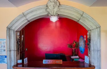 LUXURY BOUTIQUE HOTEL WITH OCEAN AND MOUNTAIN VIEWS- 26 ROOMS