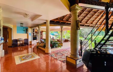 LUXURY BOUTIQUE HOTEL WITH OCEAN AND MOUNTAIN VIEWS- 26 ROOMS
