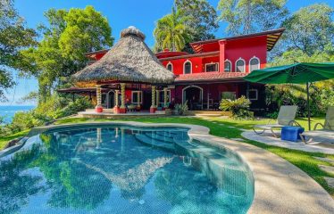 LUXURY 4 BEDROOM BEACHFRONT HOME IN ESCALERAS