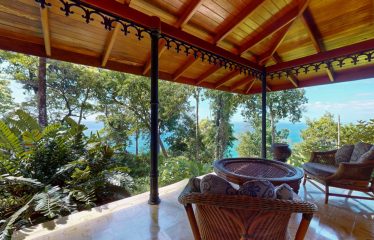 LUXURY 4 BEDROOM BEACHFRONT HOME IN ESCALERAS