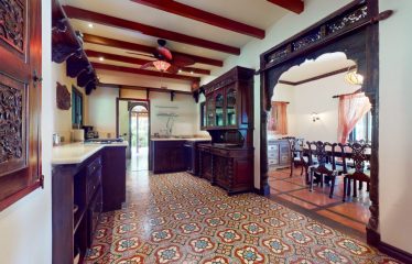 LUXURY 4 BEDROOM BEACHFRONT HOME IN ESCALERAS