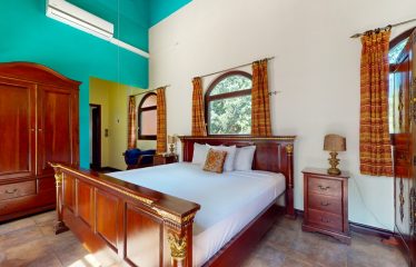 LUXURY 4 BEDROOM BEACHFRONT HOME IN ESCALERAS