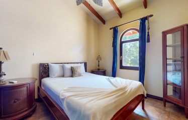 LUXURY 4 BEDROOM BEACHFRONT HOME IN ESCALERAS