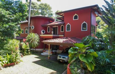 LUXURY 4 BEDROOM BEACHFRONT HOME IN ESCALERAS