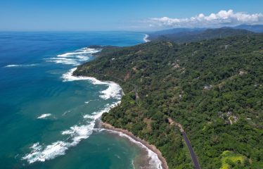 LUXURY 4 BEDROOM BEACHFRONT HOME IN ESCALERAS