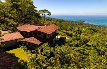 Casa Bambú – 5 BEDROOM LUXURY ESTATE WITH JAW-DROPPING VIEWS