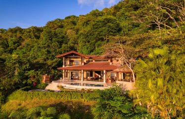 Casa Bambú – 5 BEDROOM LUXURY ESTATE WITH JAW-DROPPING VIEWS