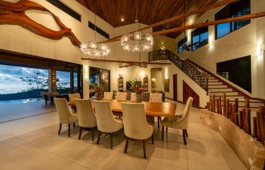 Casa Bambú – 5 BEDROOM LUXURY ESTATE WITH JAW-DROPPING VIEWS