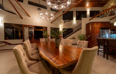 Casa Bambú – 5 BEDROOM LUXURY ESTATE WITH JAW-DROPPING VIEWS