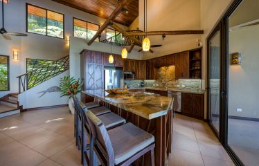 Casa Bambú – 5 BEDROOM LUXURY ESTATE WITH JAW-DROPPING VIEWS