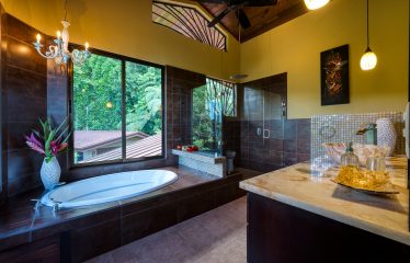 Casa Bambú – 5 BEDROOM LUXURY ESTATE WITH JAW-DROPPING VIEWS