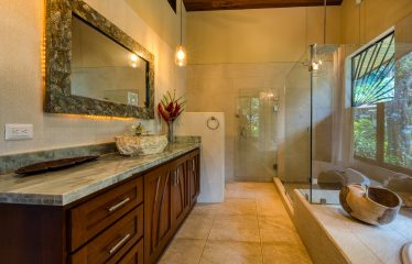 Casa Bambú – 5 BEDROOM LUXURY ESTATE WITH JAW-DROPPING VIEWS