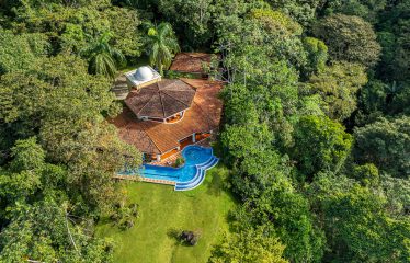 LUXURY HOME WITH AMAZING WHALE TAIL VIEWS 7.5 ACRES
