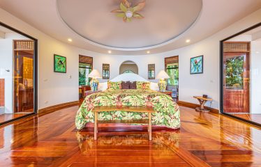 LUXURY HOME WITH AMAZING WHALE TAIL VIEWS 7.5 ACRES