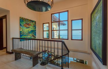 NIDO ESCONDIDO – LUXURY ESTATE WITH 2 VILLAS, POOL, AND SPECTACULAR VIEWS