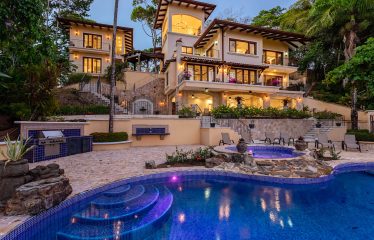 NIDO ESCONDIDO – LUXURY ESTATE WITH 2 VILLAS, POOL, AND SPECTACULAR VIEWS