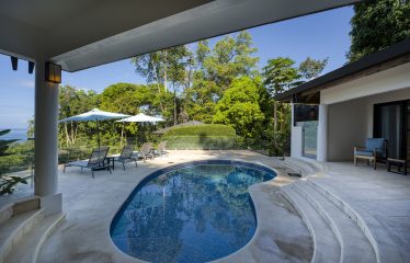 LUXURY 4 BEDROOMS OCEAN VIEW HOME IN BALLENA – 2.22 ACRES