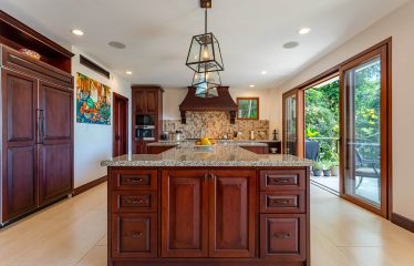 NIDO ESCONDIDO – LUXURY ESTATE WITH 2 VILLAS, POOL, AND SPECTACULAR VIEWS