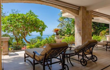 NIDO ESCONDIDO – LUXURY ESTATE WITH 2 VILLAS, POOL, AND SPECTACULAR VIEWS
