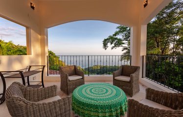 NIDO ESCONDIDO – LUXURY ESTATE WITH 2 VILLAS, POOL, AND SPECTACULAR VIEWS