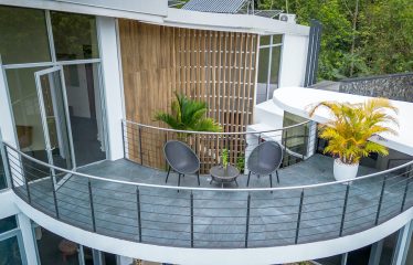 LUXURY OCEAN VIEW HOME  – 1.7 ACRES