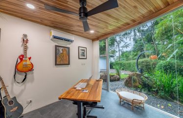 LUXURY OCEAN VIEW HOME  – 1.7 ACRES