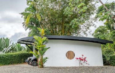 LUXURY OCEAN VIEW HOME  – 1.7 ACRES