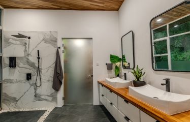 LUXURY OCEAN VIEW HOME  – 1.7 ACRES