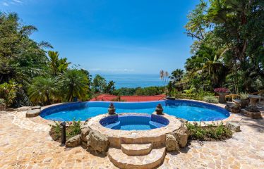 NIDO ESCONDIDO – LUXURY ESTATE WITH 2 VILLAS, POOL, AND SPECTACULAR VIEWS