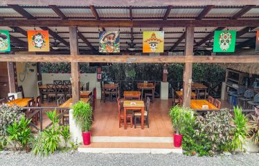 WALKING DISTANCE TO THE BEACH COMMERCIAL PROPERTY HOTEL AND RESTAURANT