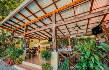 WALKING DISTANCE TO THE BEACH COMMERCIAL PROPERTY HOTEL AND RESTAURANT