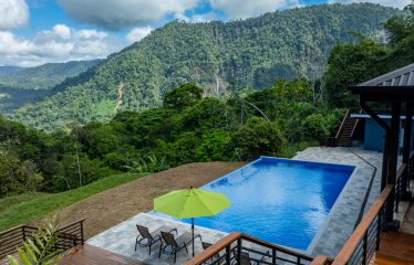 EXTRAORDINARY OCEAN-VIEW ESTATE & RETREAT OPPORTUNITY IN THE DIAMANTE VALLEY WITH RESTAURANT, POOL AND GYM – 3.5 ACRES