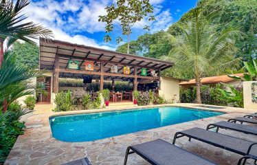 WALKING DISTANCE TO THE BEACH COMMERCIAL PROPERTY HOTEL AND RESTAURANT