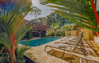 WALKING DISTANCE TO THE BEACH COMMERCIAL PROPERTY HOTEL AND RESTAURANT