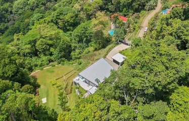 4 BEDROOM LUXURY HOME WITH BEAUTIFUL OCEAN AND MOUNTAIN VIEWS