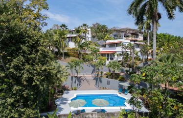 LUXURY 49 ROOM HOTEL IN MANUEL ANTONIO