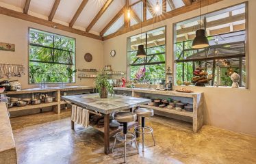 PRIVATE AND LUXURY BEACHFRONT PROPERTY – 680 ACRES