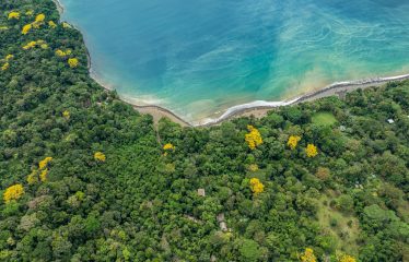 PRIVATE AND LUXURY BEACHFRONT PROPERTY – 680 ACRES