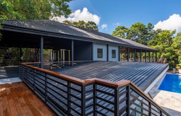 EXTRAORDINARY OCEAN-VIEW ESTATE & RETREAT OPPORTUNITY IN THE DIAMANTE VALLEY WITH RESTAURANT, POOL AND GYM – 3.5 ACRES