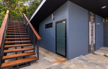 EXTRAORDINARY OCEAN-VIEW ESTATE & RETREAT OPPORTUNITY IN THE DIAMANTE VALLEY WITH RESTAURANT, POOL AND GYM – 3.5 ACRES