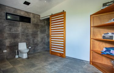 EXTRAORDINARY OCEAN-VIEW ESTATE & RETREAT OPPORTUNITY IN THE DIAMANTE VALLEY WITH RESTAURANT, POOL AND GYM – 3.5 ACRES